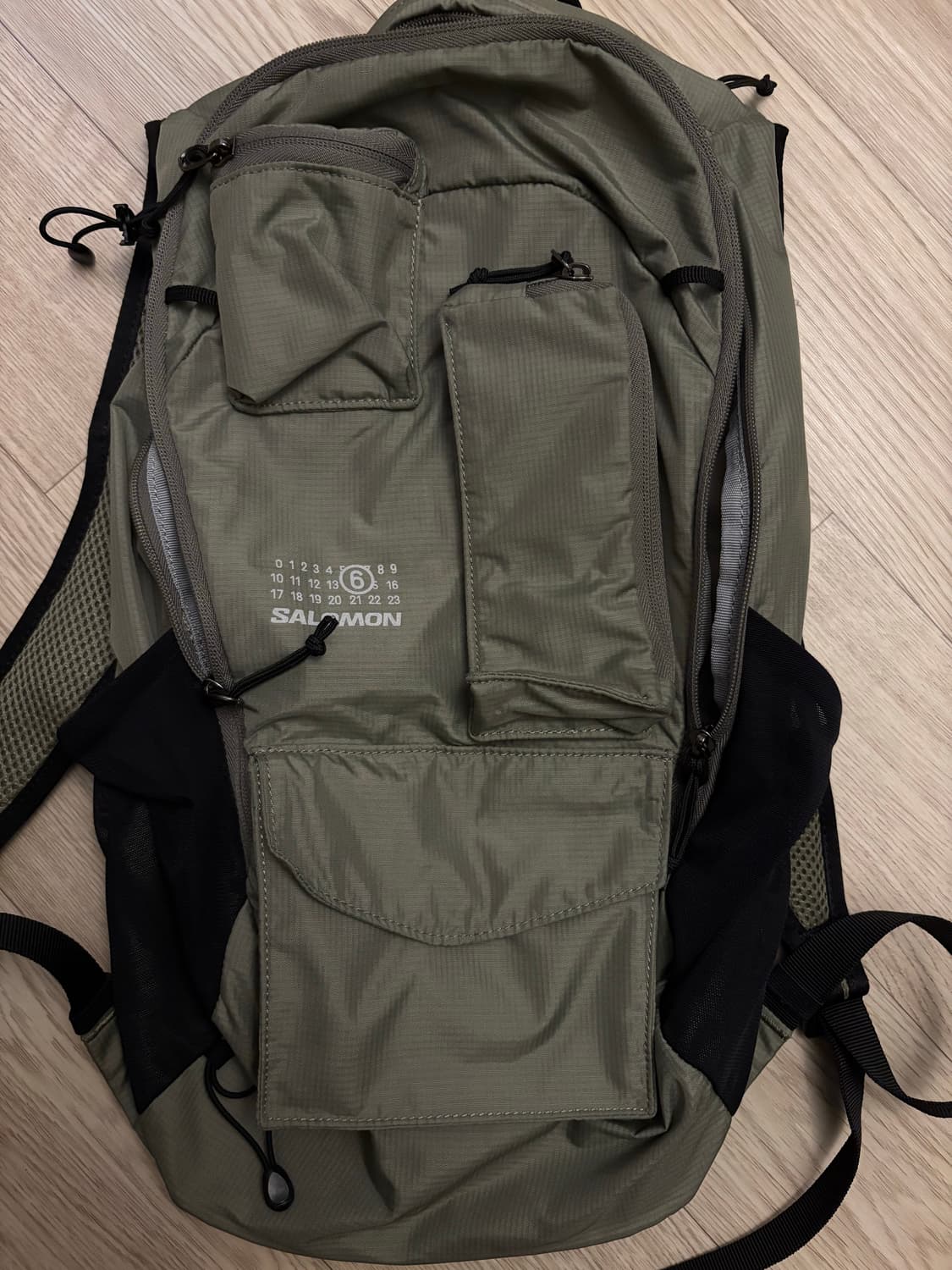 살로몬X마르지엘라 백팩 상품이미지1