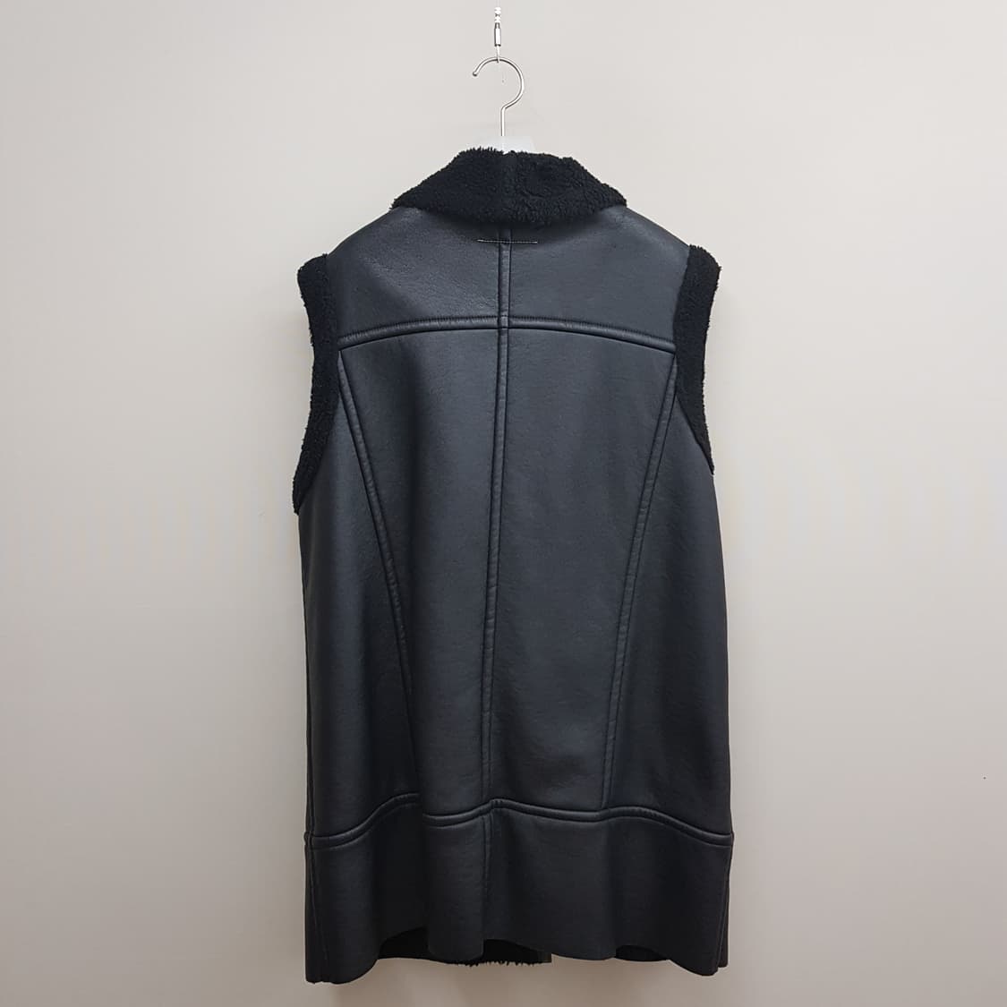 MM6 메종마르지엘라 오버사이즈 무스탕 베스트 it 42사이즈 상품이미지4