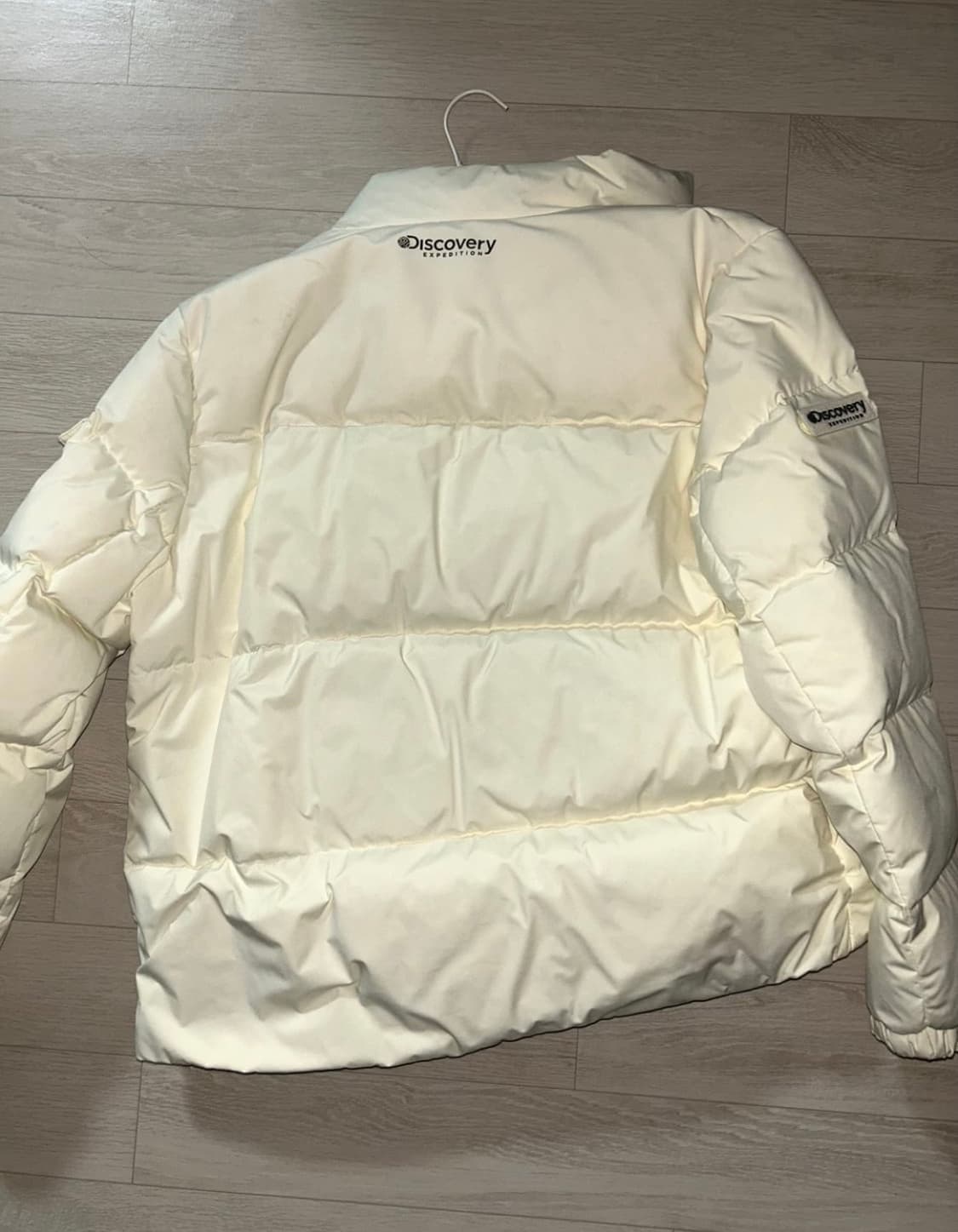 디스커버리 여성 반슬리 RDS 다운 숏패딩 아이보리 상품이미지2