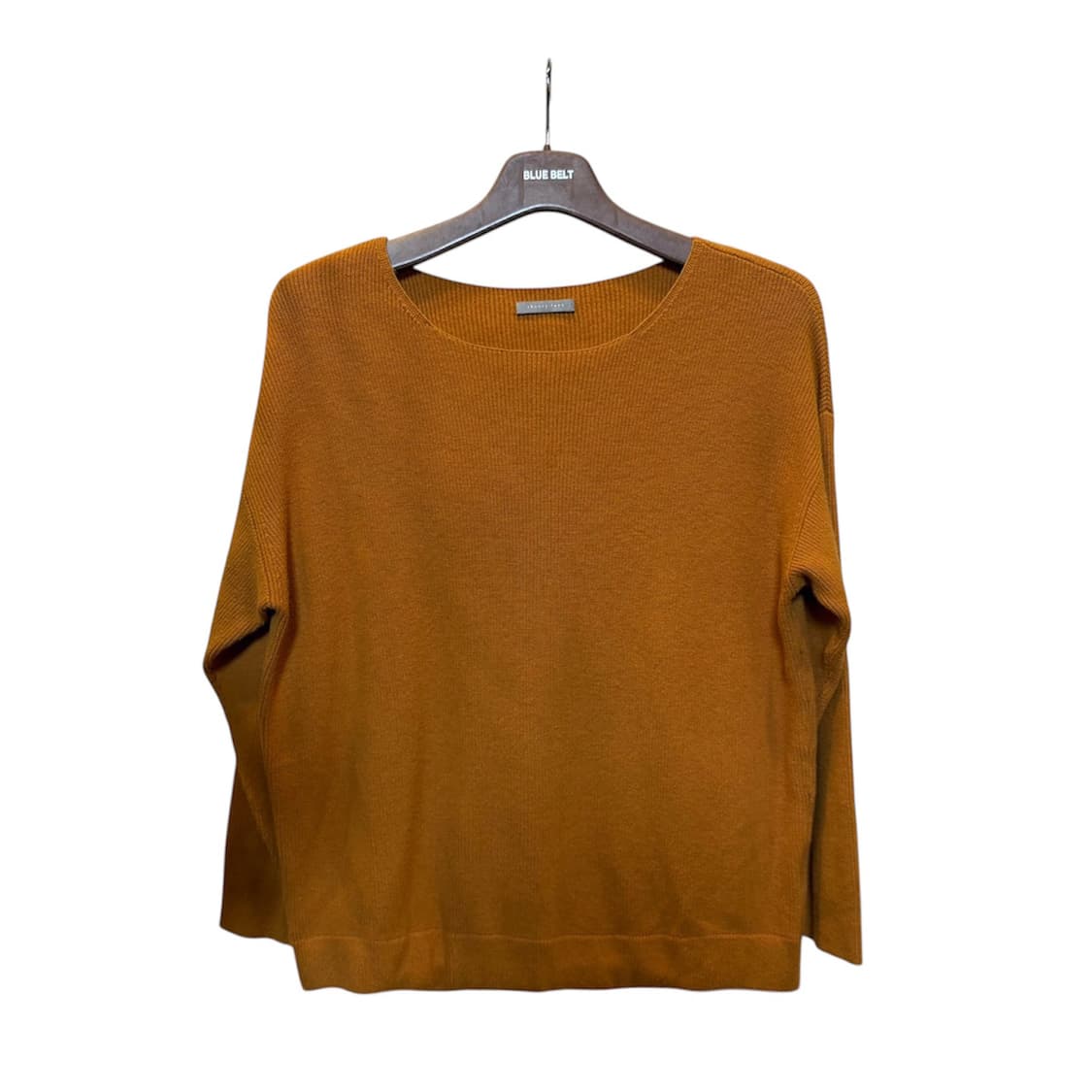 띠어리 보트넥 골지니트 드롭숄더 와이드 시보리 디테일 머스타드 상품이미지1