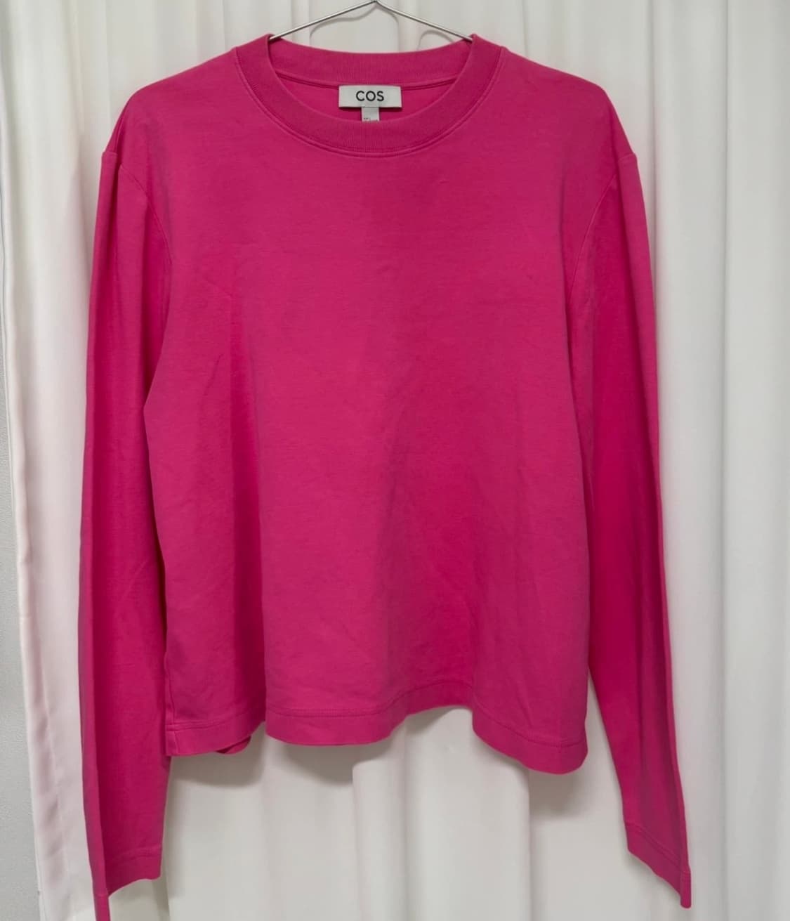 COS 핑크색 긴팔티셔츠 상품이미지1