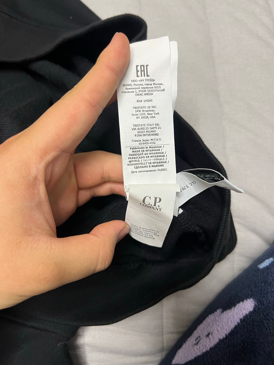 정품)Cp컴퍼니 다이고날 렌즈 와펜 맨투맨 fw 3xl 상품이미지5