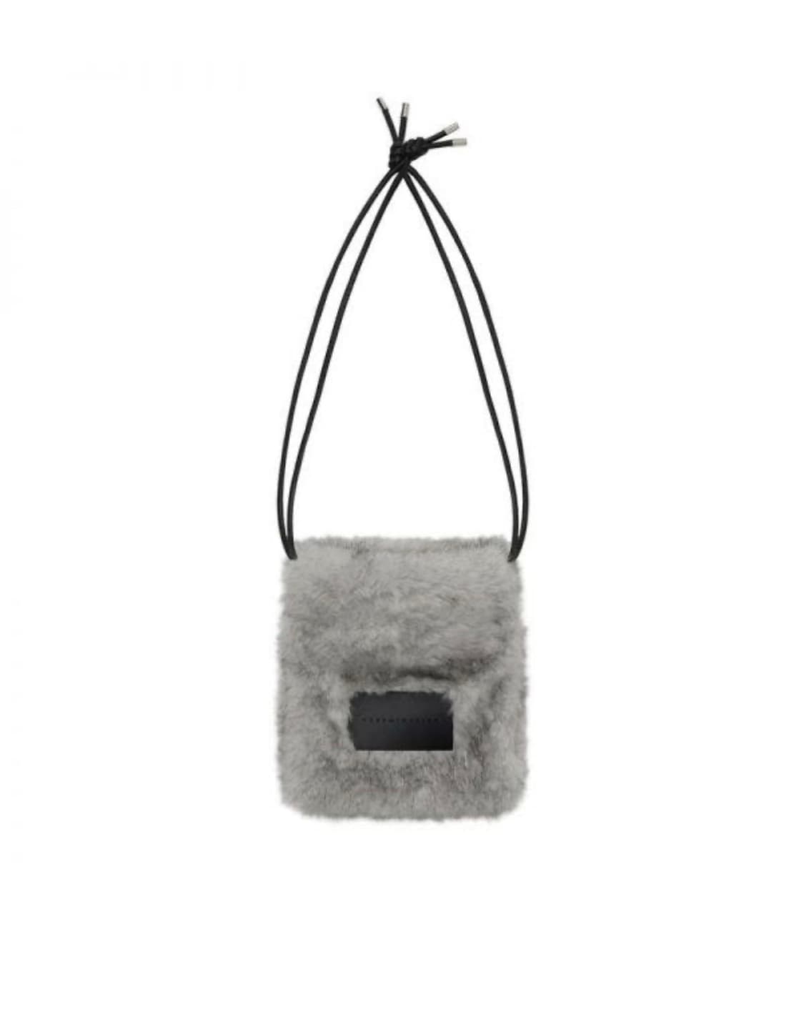 트리밍버드 볼륨 퍼 스트링 미니백 상품이미지1