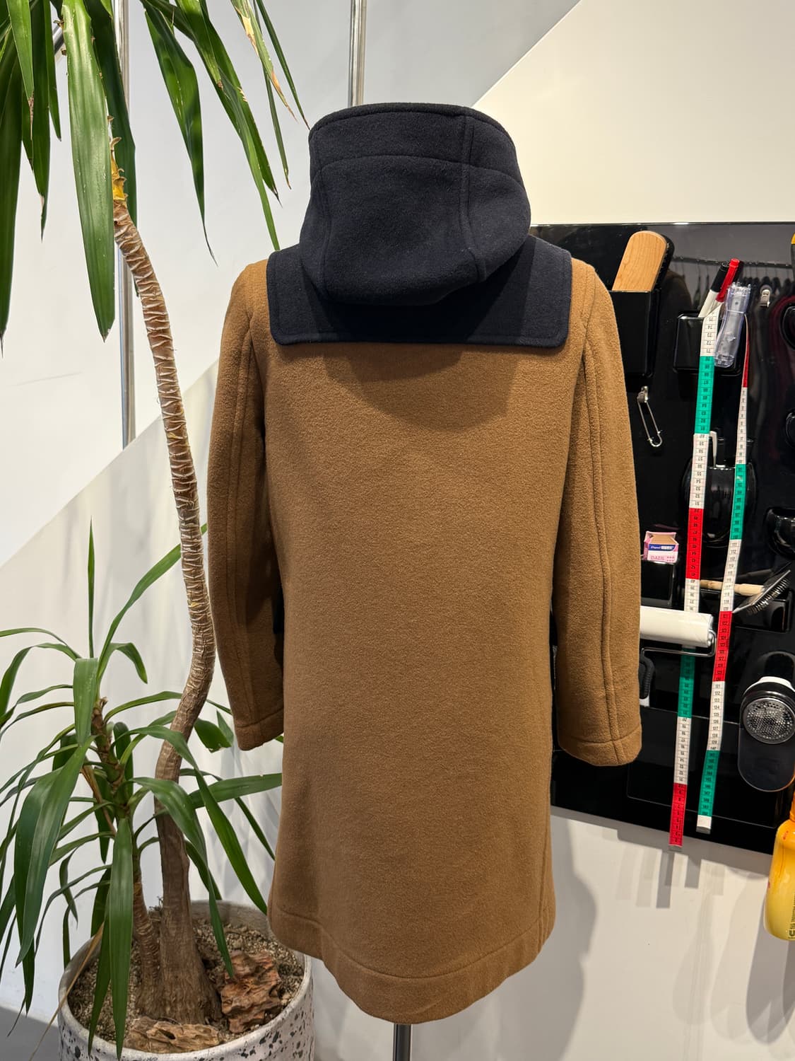 ilian loeb (일리안 로엡) 배색 울 떡볶이 코트  상품이미지5