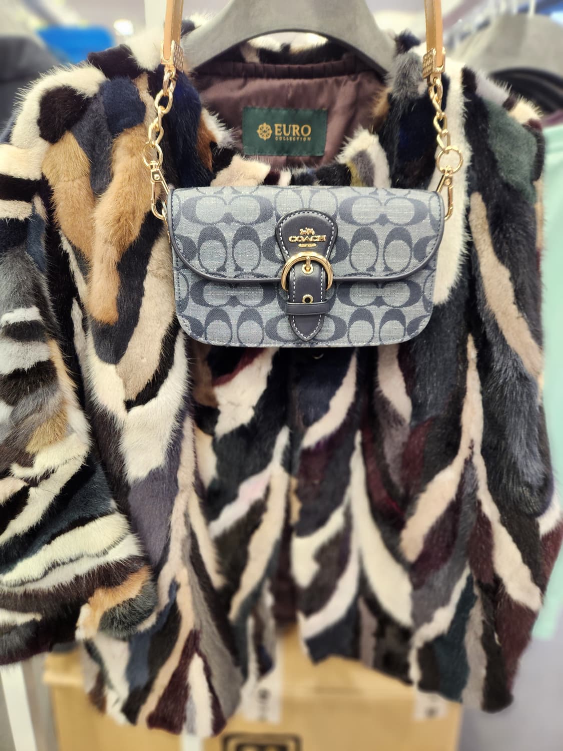 코치 클레오 숄더백 17 시그니처 샴브레이 상품이미지9