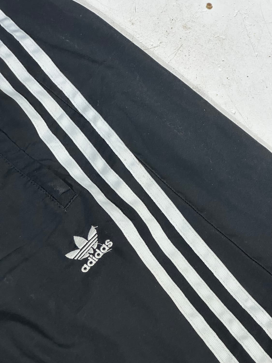 아디다스 아딜레니움 대대장 파이어버드 트랙 팬츠 치마바지 하카마 팬츠 상품이미지6