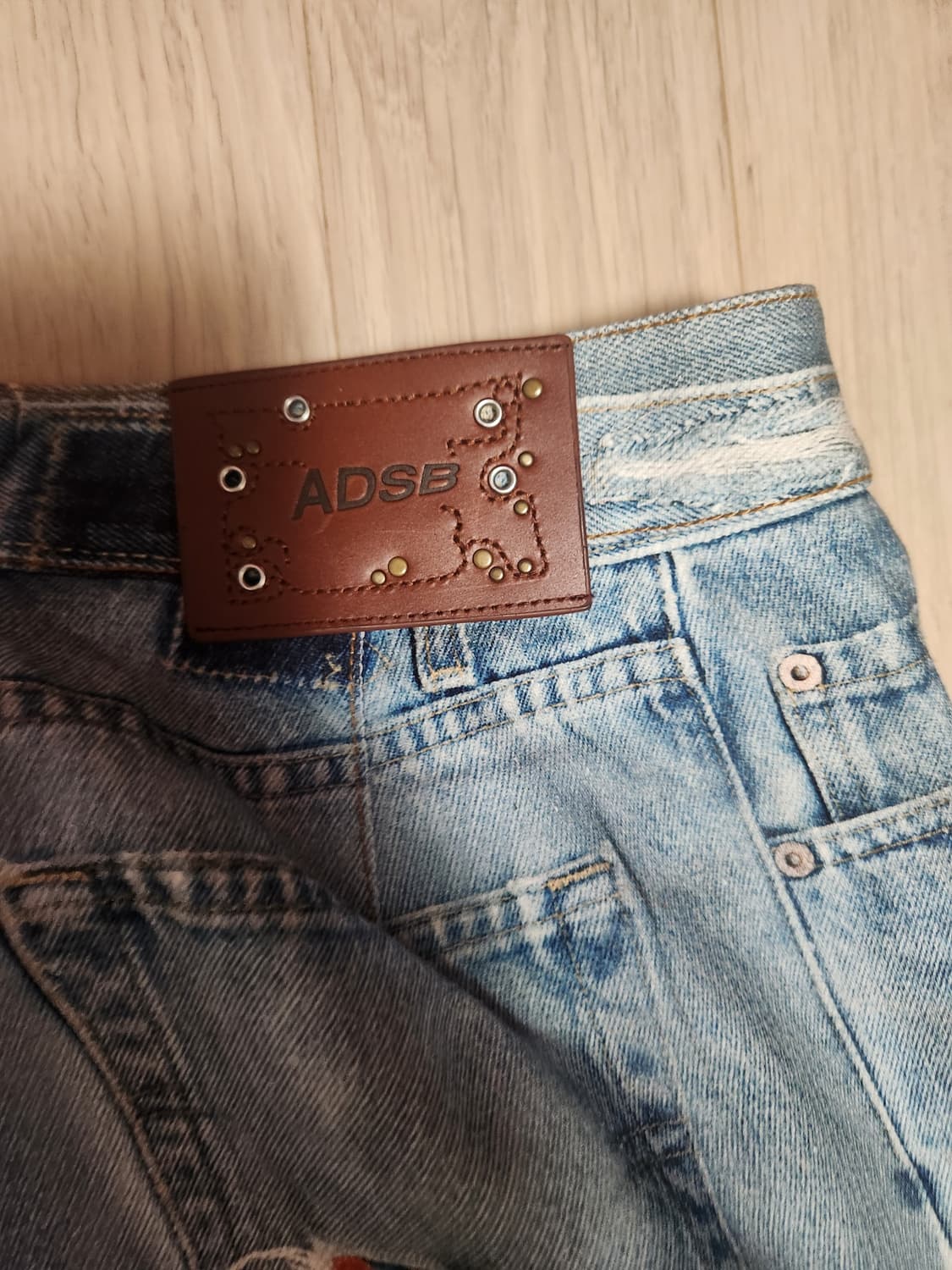 앤더슨벨  포우데님 스크래치 레더  프린티드 카고 팬츠 상품이미지8