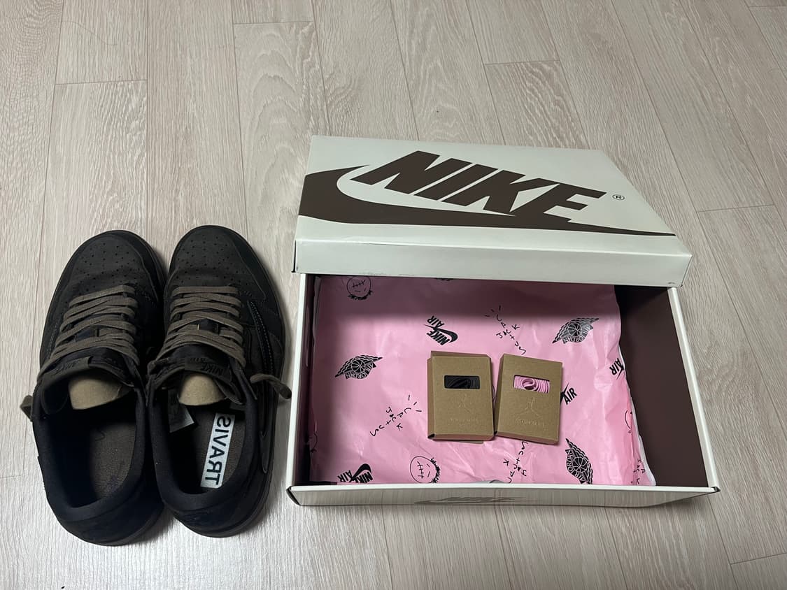 [265] 조던 1 x 트래비스 스캇 레트로 로우 / 벨벳 브라운 상품이미지7