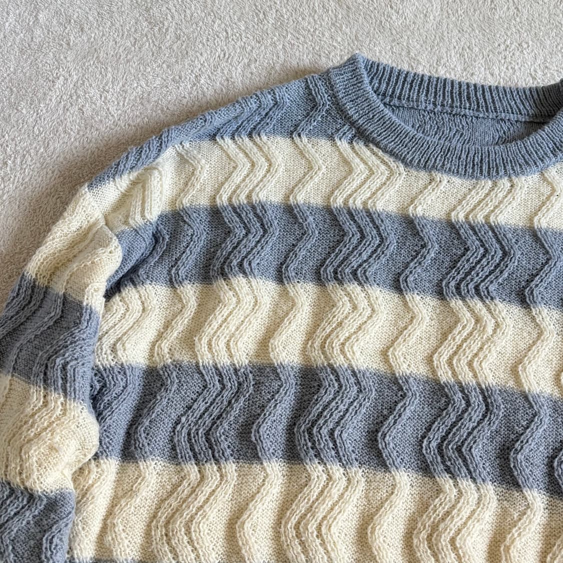 일본빈티지 시나모롤깔 오버핏 스트라이프 니트 상품이미지2