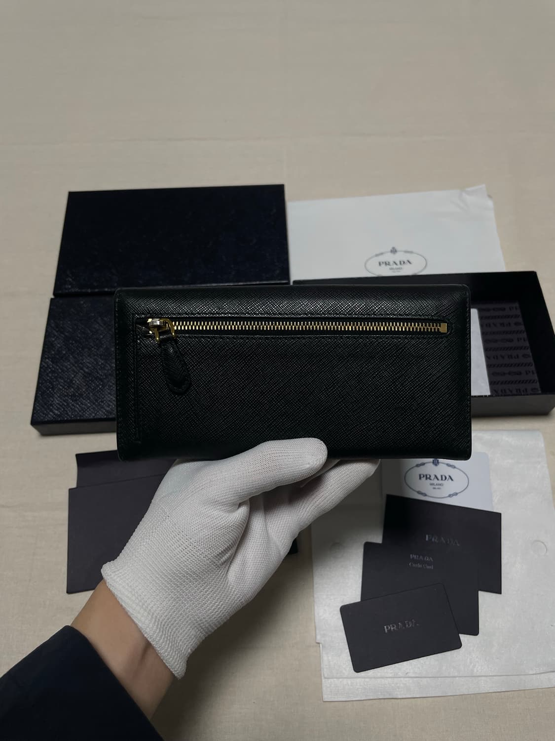 [풀구성] 프라다 사피아노 삼각로고 금장 장지갑 [os]  상품이미지2