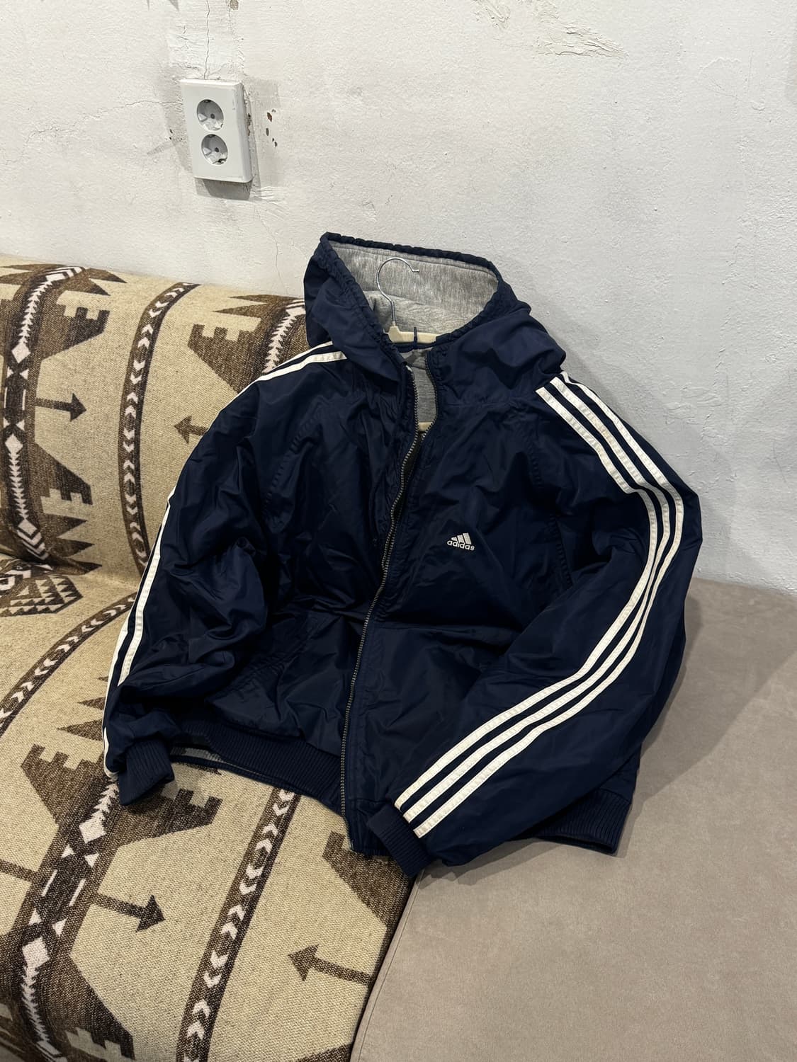 아디다스 리버시블 나일론 후디 점퍼 네이비 상품이미지3