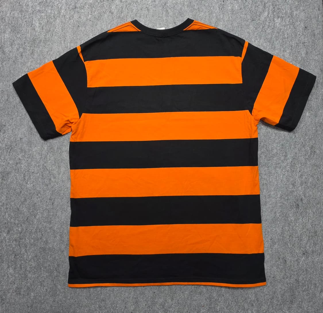 디스이즈네버댓 스트라이프 스펠로고 반팔티 L 상품이미지2