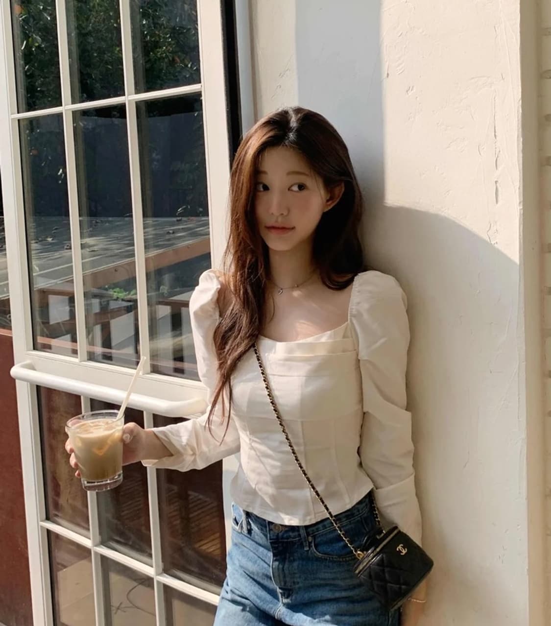 제니오 클린 스퀘어 블라우스 아이보리 상품이미지1