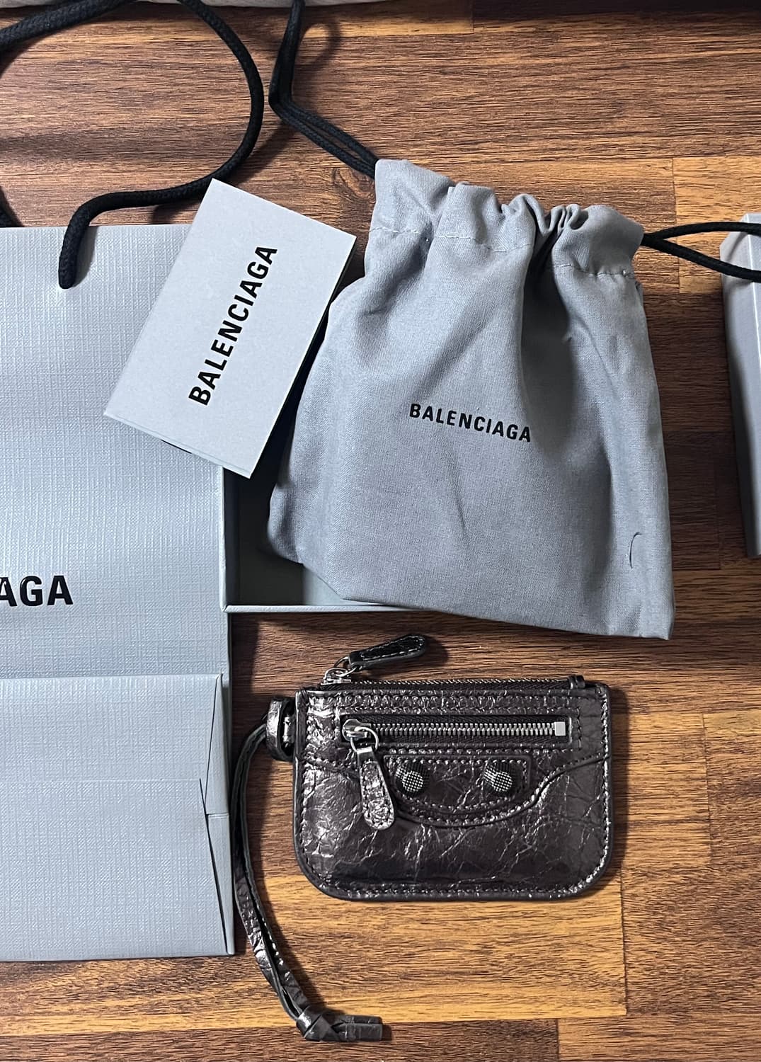 발렌시아가 르카골 카드지갑 다크브론즈 상품이미지3