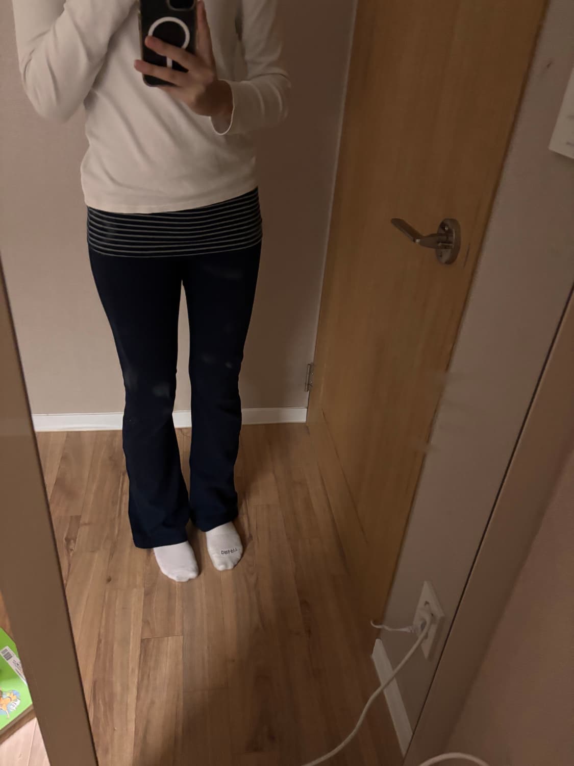 브랜디 멜빌 로우라이즈 스트라이프 부츠컷 코튼팬츠 상품이미지2