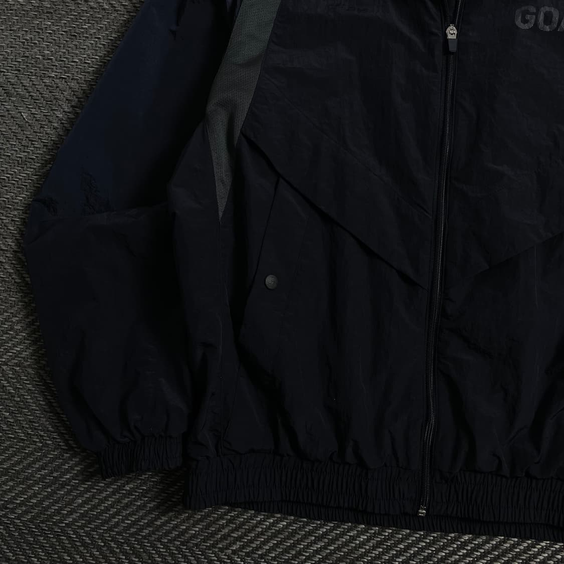 골스튜디오 리플렉티브 로고 디테일 바람 막이 자켓 y 4213 상품이미지4