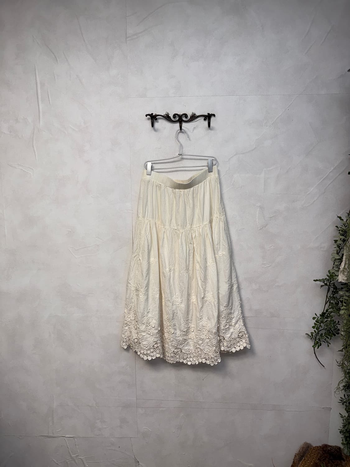 Ivory floral embroidered lace long skirt 상품이미지4