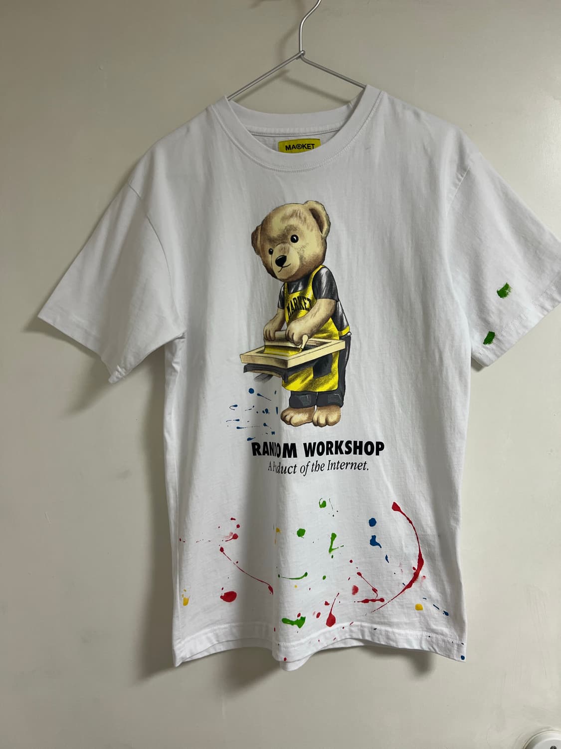 아트 베어 티셔츠 화이트 ART MARKET BEAR T-SHIRT WH 상품이미지1