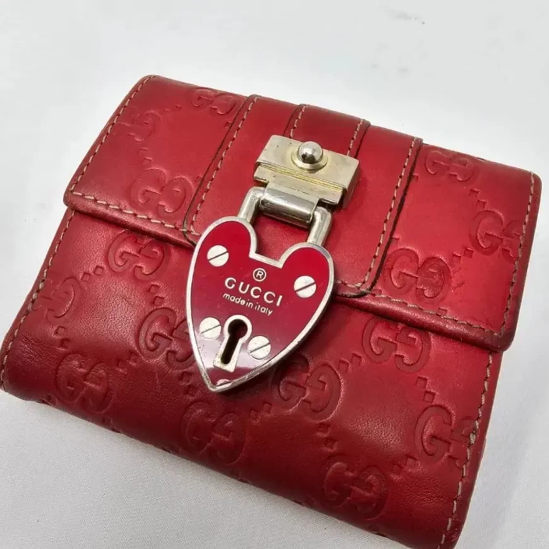 구찌 시마 하트 자물쇠 반지갑 레드 상품이미지1