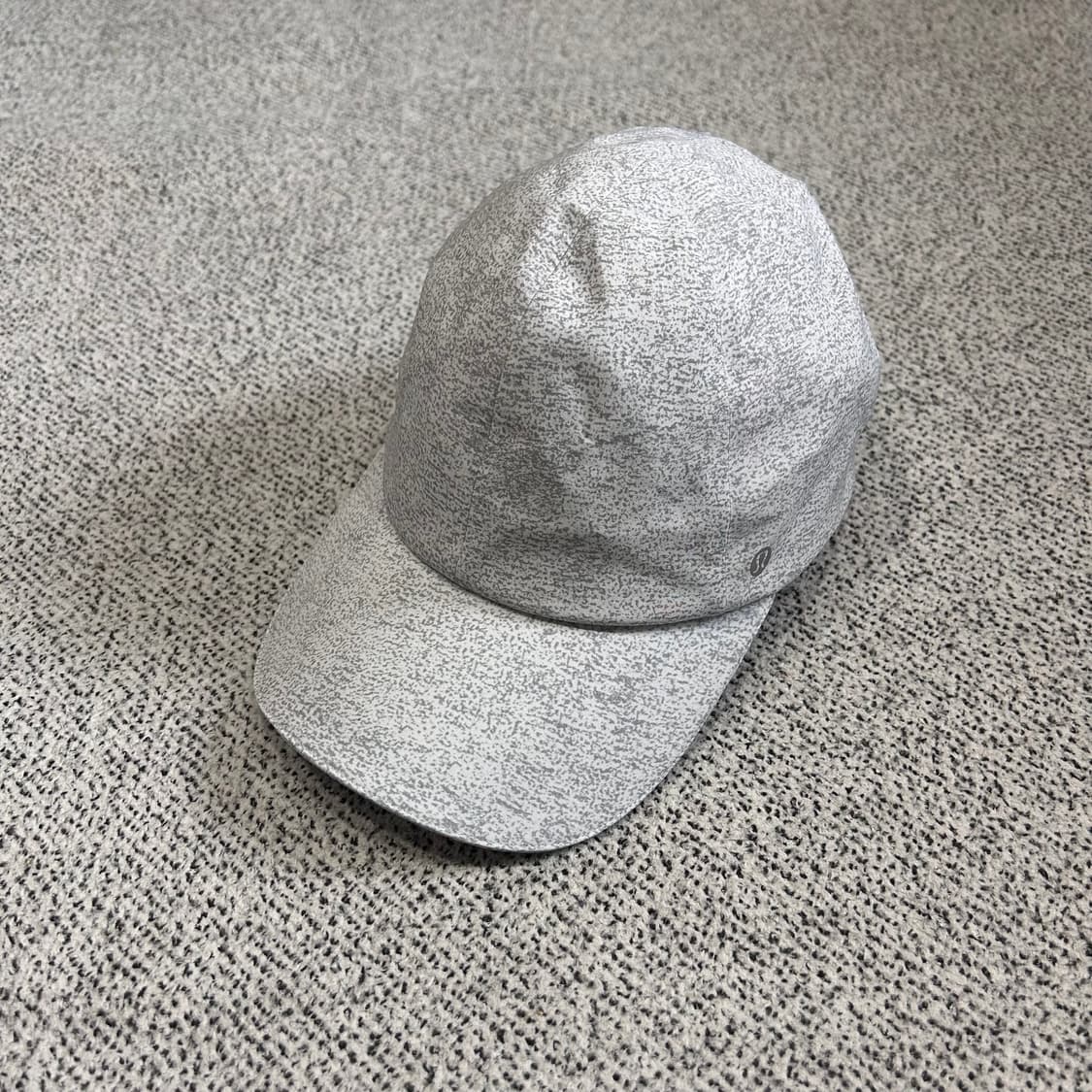 룰루레몬 캡 상품이미지1