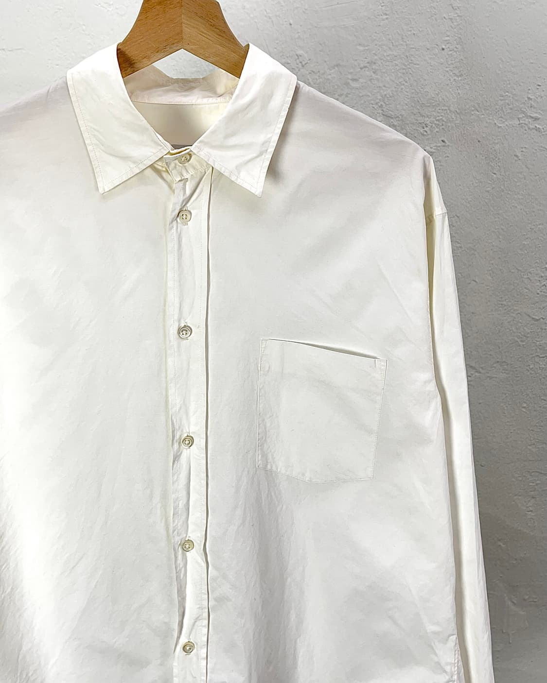 질샌더 화이트 체스트 포켓 셔링 코튼 셔츠 상품이미지3