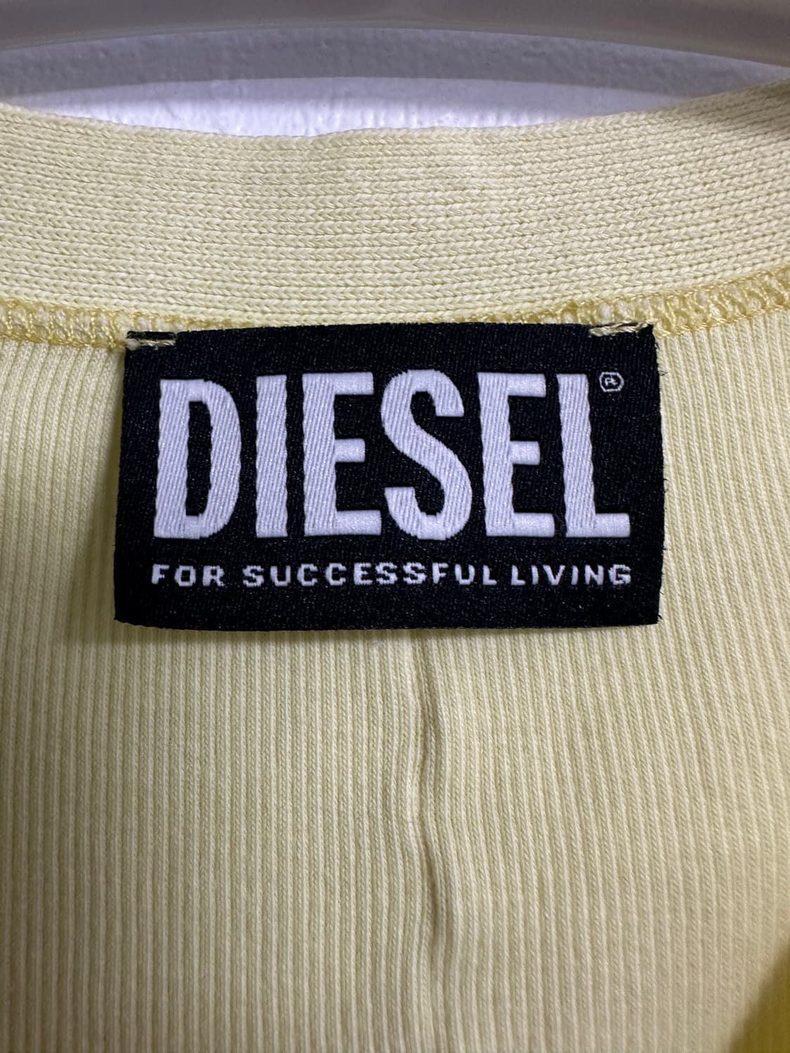 디젤 옐로우 골지 가디건 상품이미지3