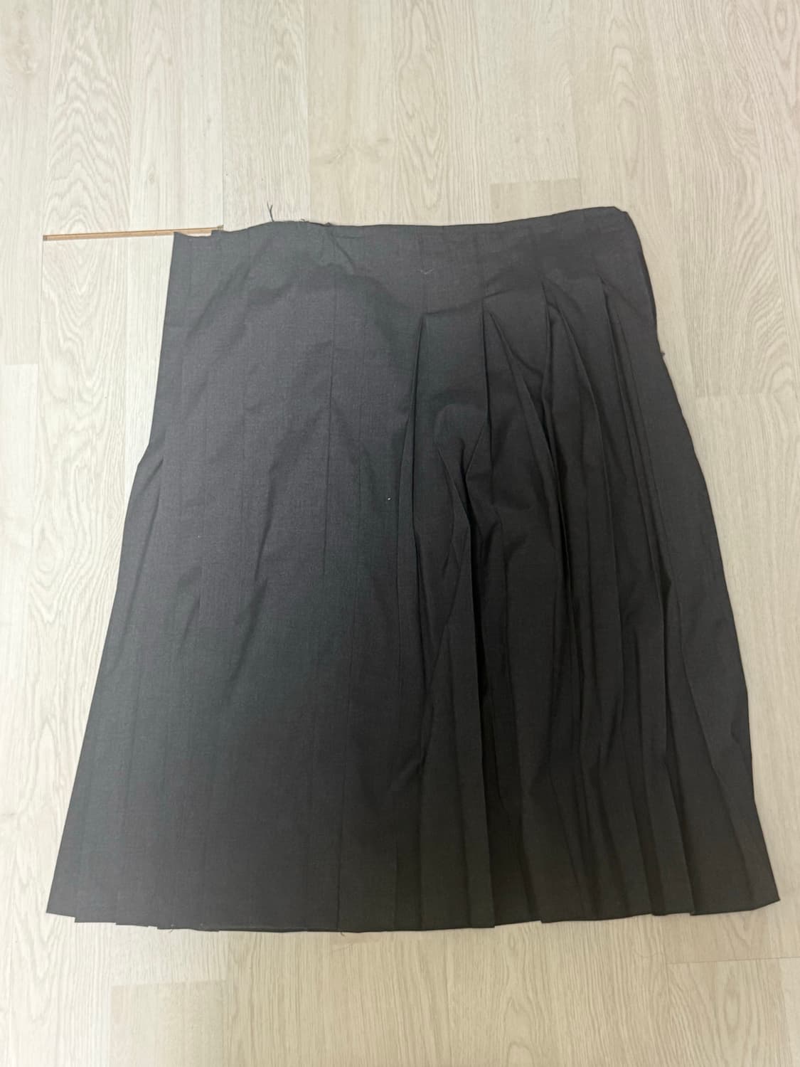 에옹쓰 O ffbeat pleats skirt 1사이즈 상품이미지2