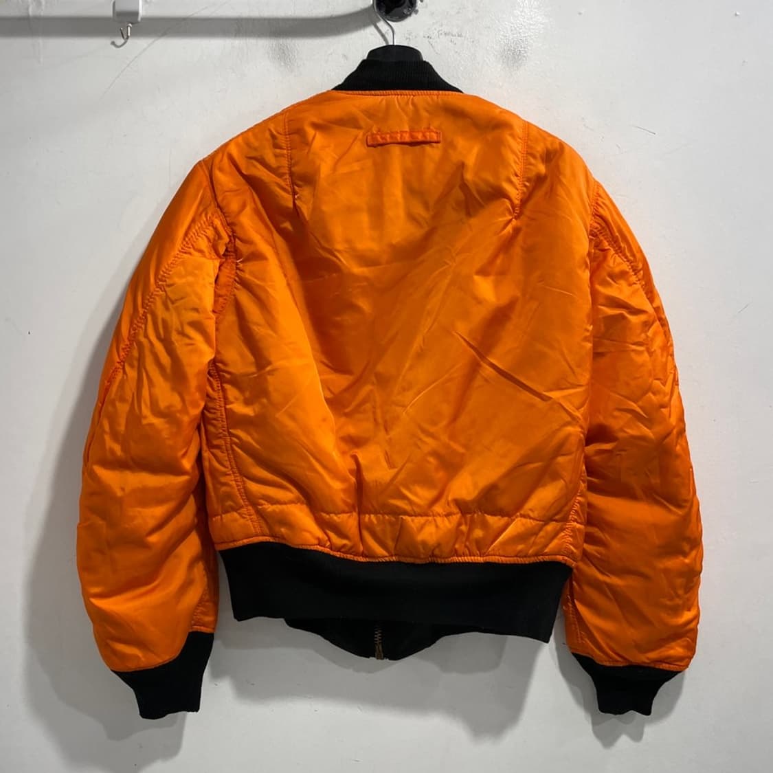 알파인더스트리 리버시블 항공점퍼 상품이미지5