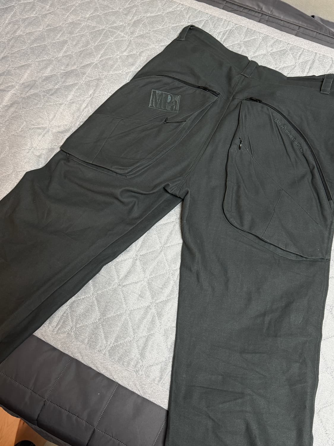 L) 플라스틱 프로덕트 플랜트 유틸리티 팬츠 팔아요 상품이미지5