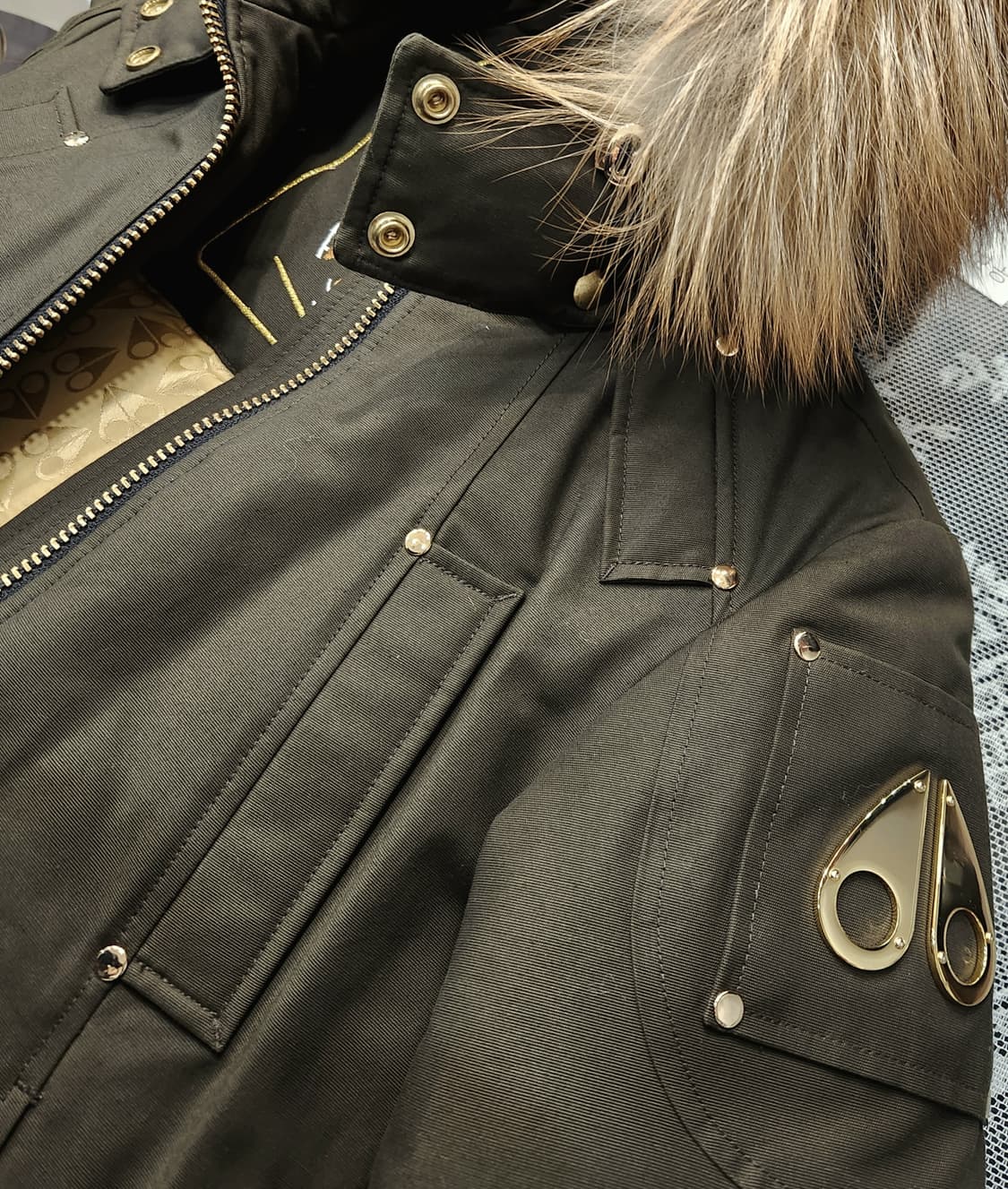 (새상품)무스너클 골드 발리스틱 여성S 상품이미지5