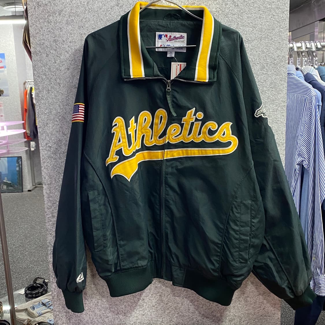 마제스틱 오클랜드 애슬레틱스 덕아웃 재킷 B3955 상품이미지2