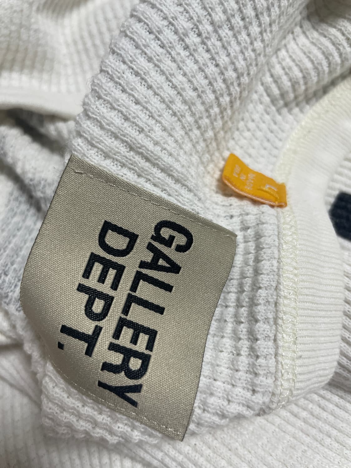 갤러리디파트먼트 상품이미지2