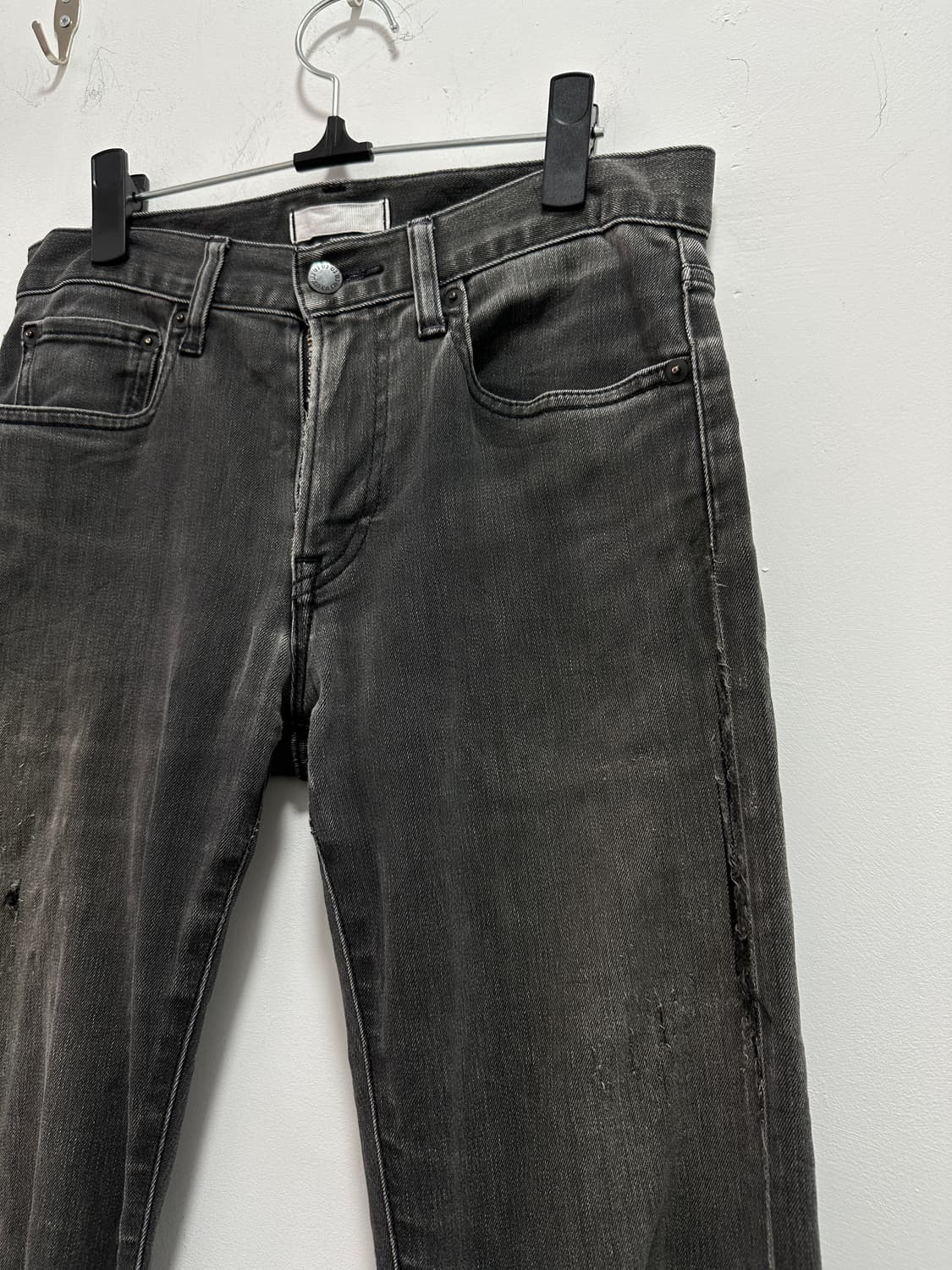 Vintage gray destroyed denim jeans 상품이미지3
