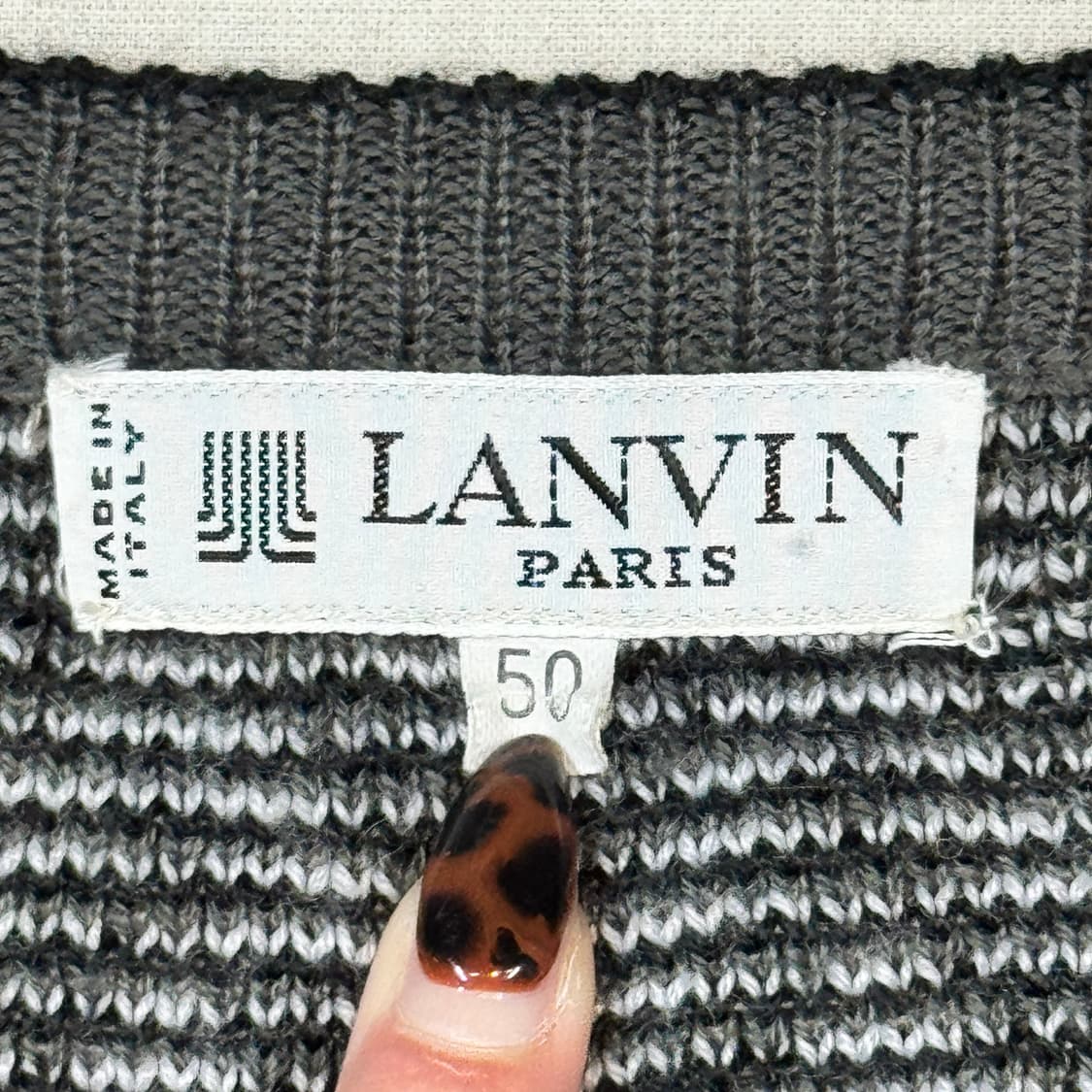 XL) LANVIN 랑방 쉐브론 패턴 V넥 니트 이탈리아 상품이미지5