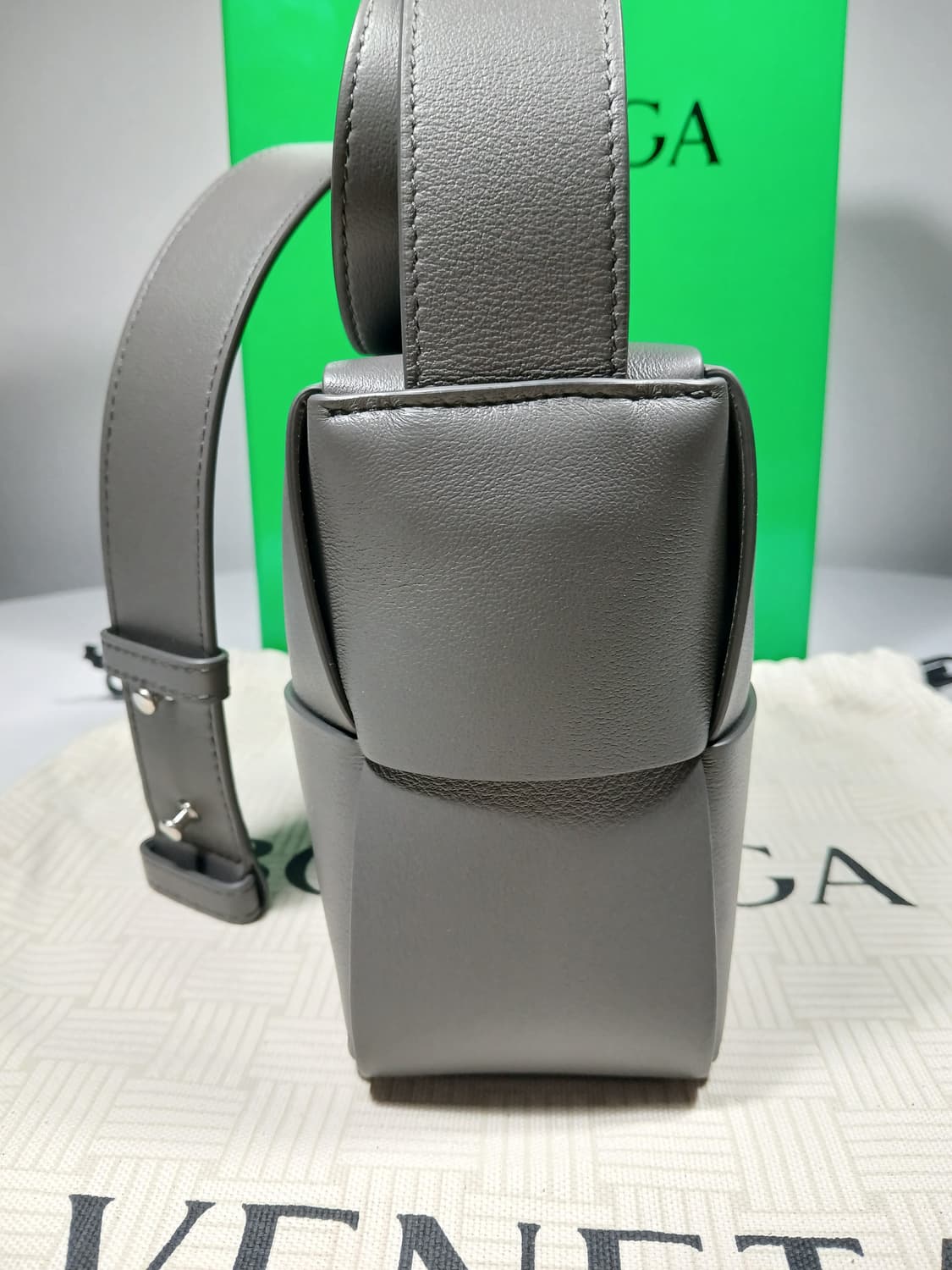 보테가베네타 아르코 카메라백 스몰 795177 상품이미지5