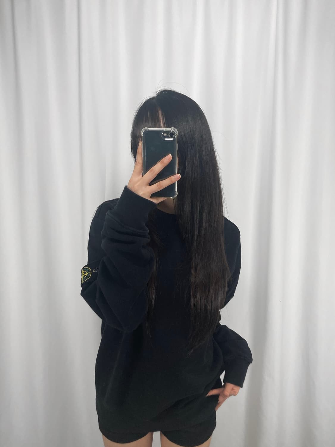 스톤아일랜드 19FW 블랙 맨투맨 상품이미지1
