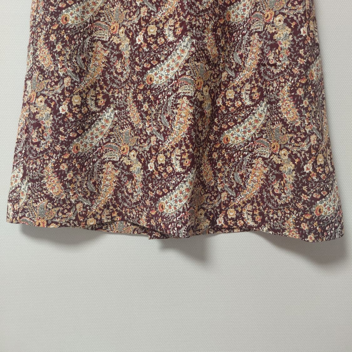 더스티 버건디 페이즐리 스커트 상품이미지3