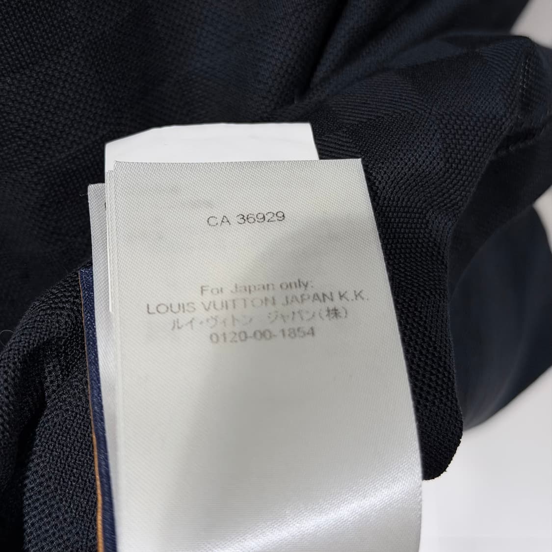 (S+/M) / 루이비통 코튼 피케 폴로 자수 LV 패치 카라 반팔 블랙 상품이미지9