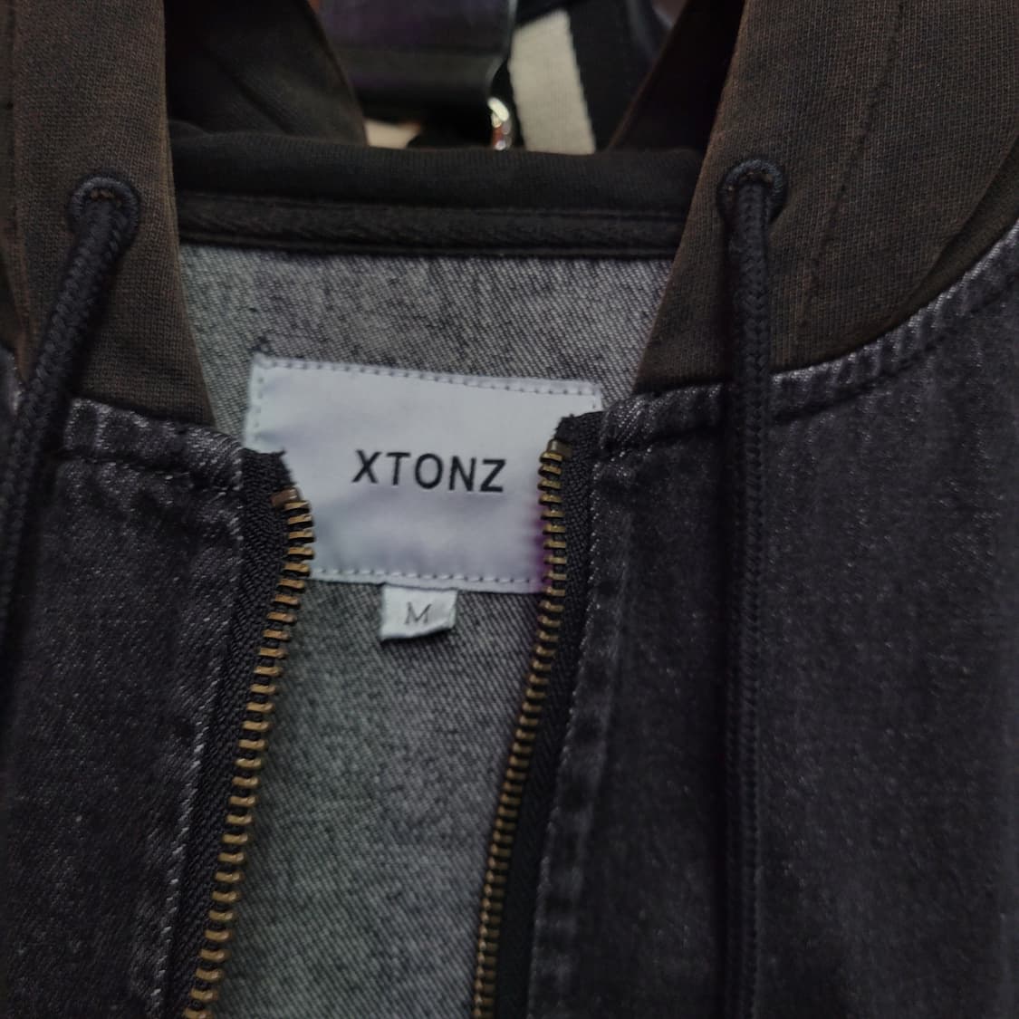 Xtonz 엑스톤즈 빈티지 워싱 데님 후드 집업 상품이미지3