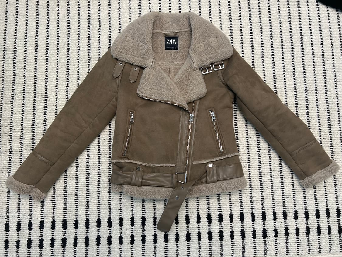 Zara 라이더 무스탕 자켓 상품이미지1