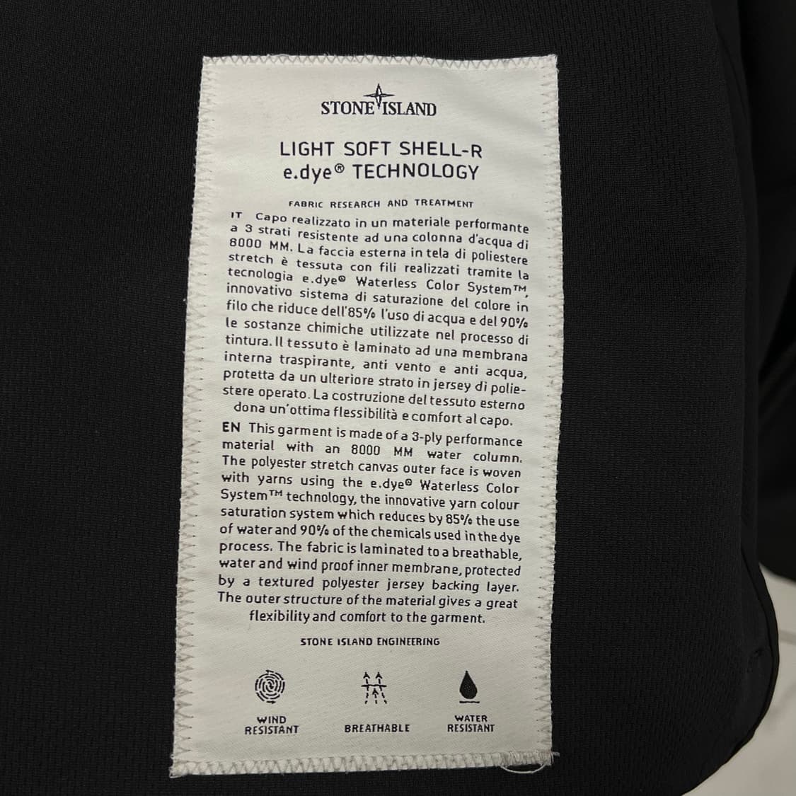 스톤아일랜드 소프트쉘 바람막이 블랙 (S) 상품이미지6