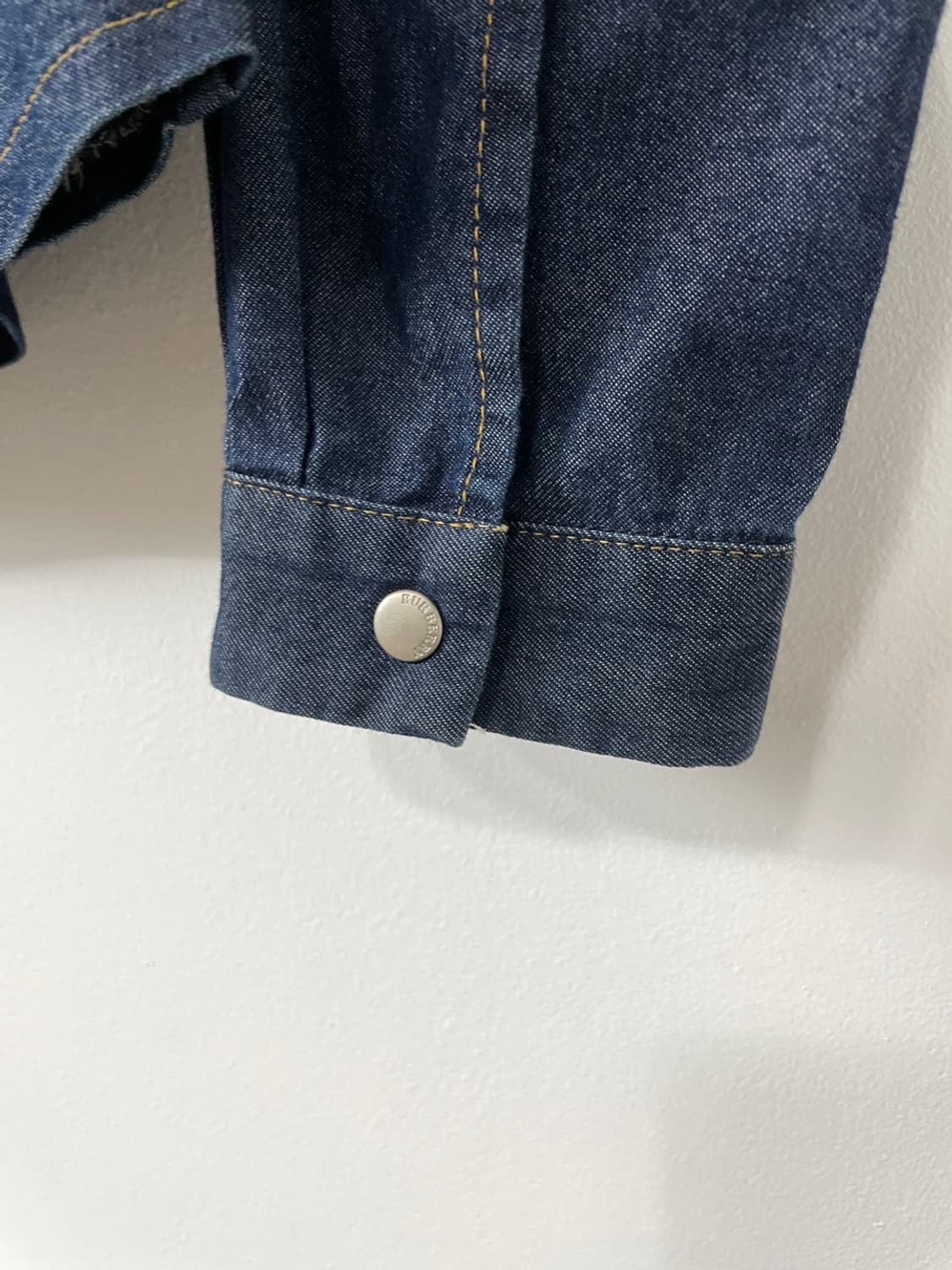 버버리 런던 데님 셔츠  상품이미지4