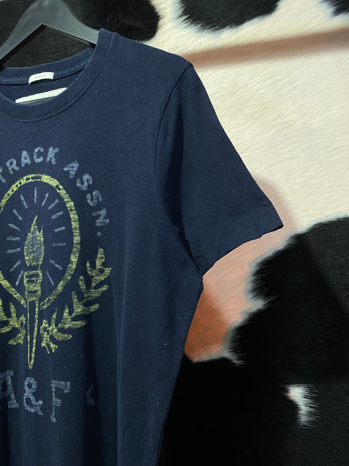 Abercrombie 빈티지 성화봉 프린팅 반팔티셔츠 상품이미지4