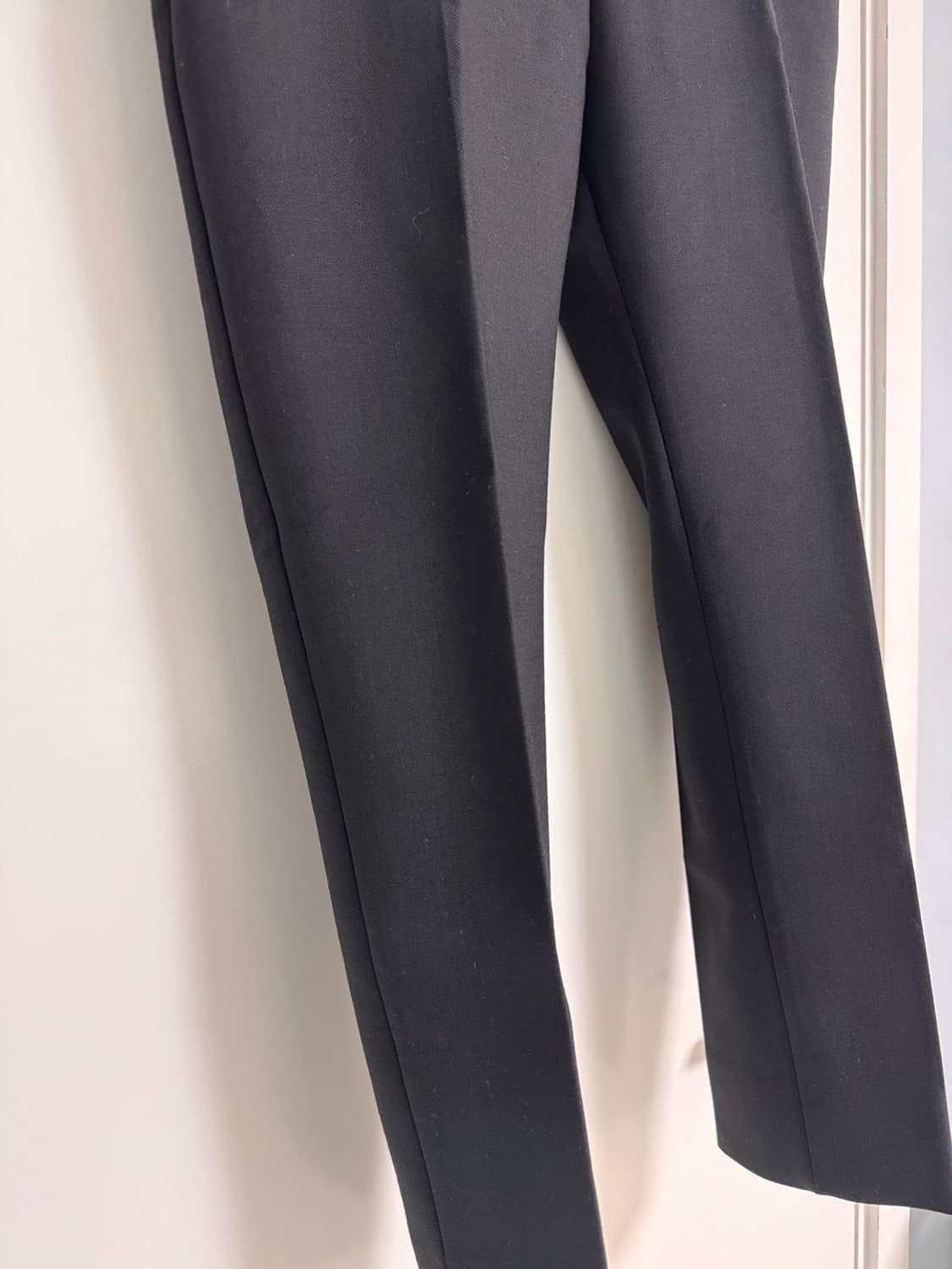 (새상품)ACNE STUDIOS 블랙 울 슬랙스 40 상품이미지1