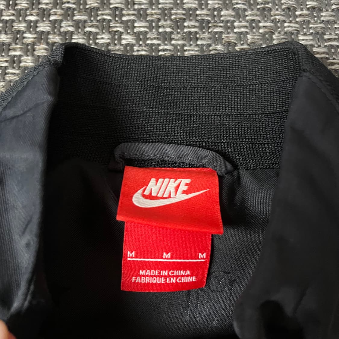나이키 블랙 FC 패치 나일론 바람막이 자켓 M 상품이미지4