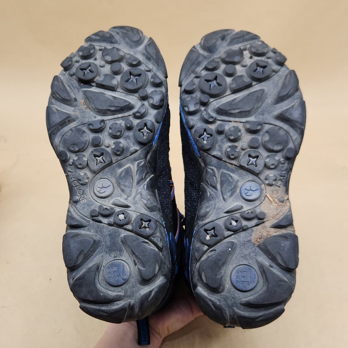 네파 쉐도우 프로 등산화 270 상품이미지3