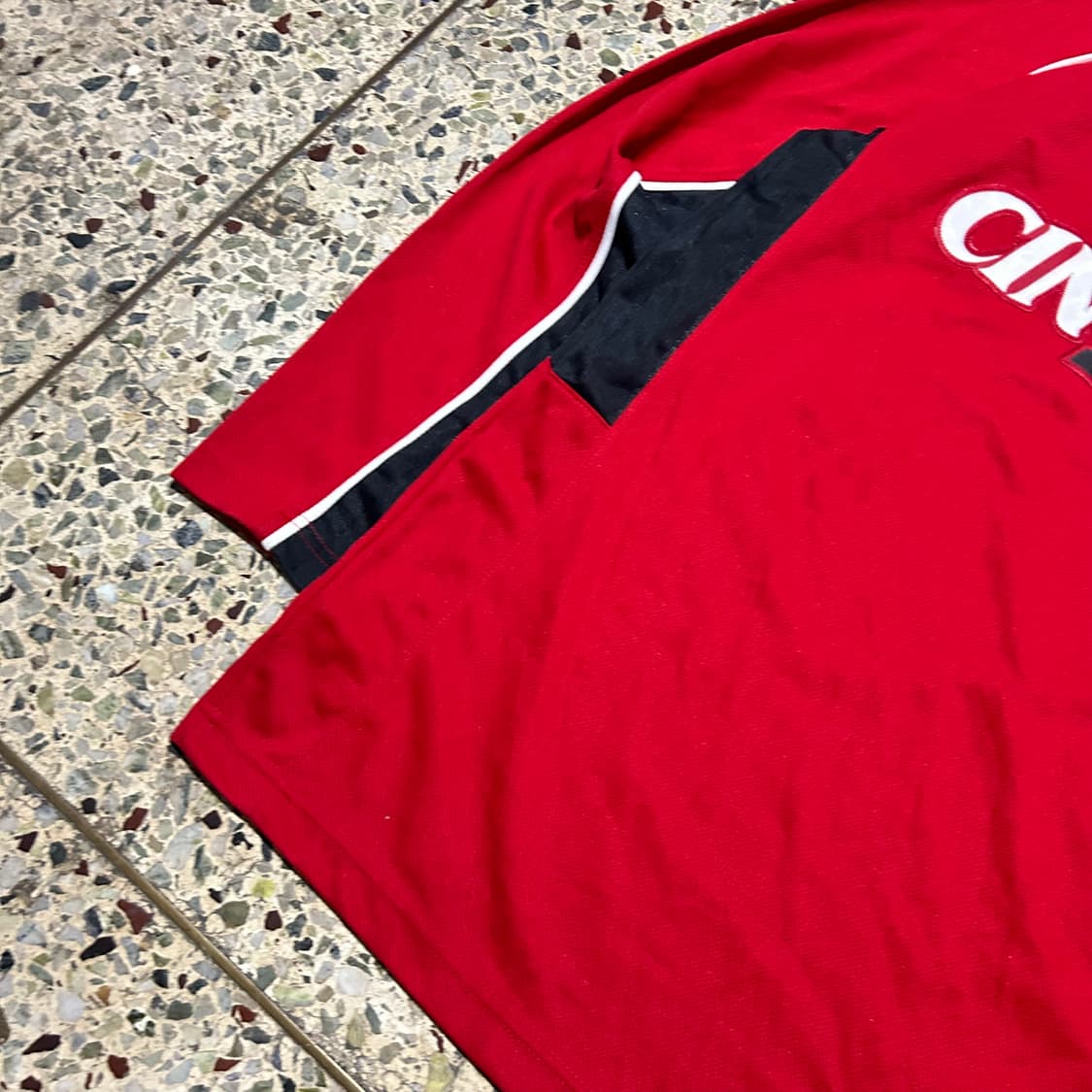 아디다스 신시네티 레드 유니폼 웜업 상품이미지3