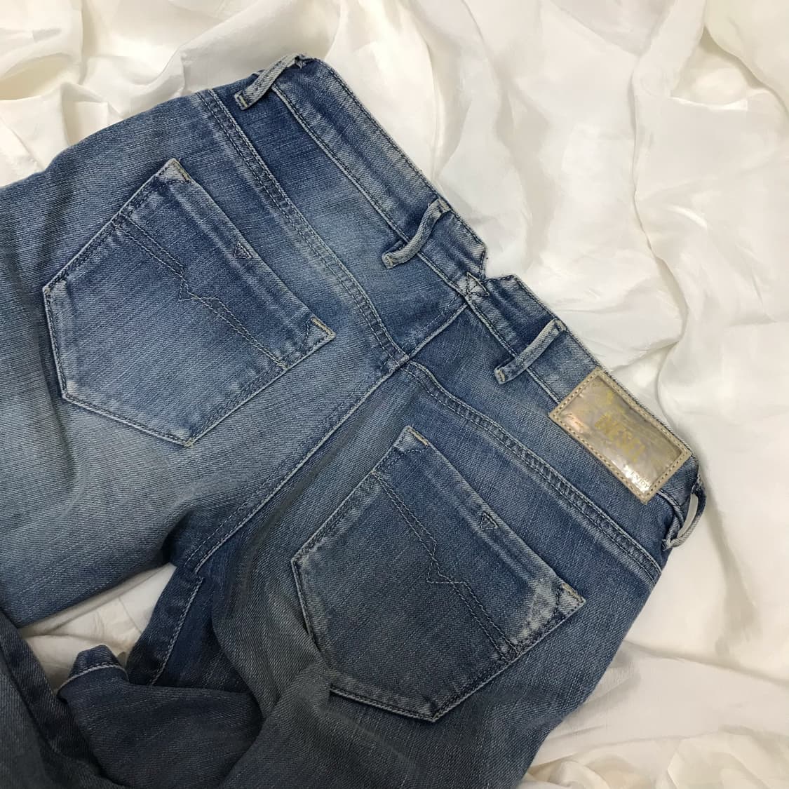 Diesel 디젤 로우 세미스트레이트 연청 데님 상품이미지2