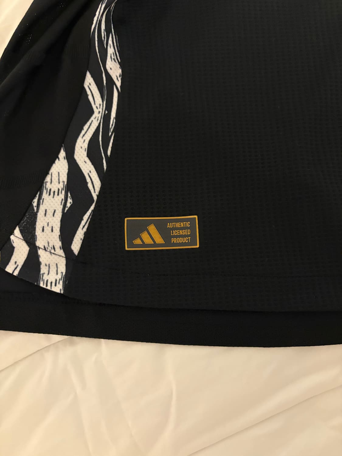 24/25 아디다스 아스날 어센틱 칼라피오리 상품이미지4