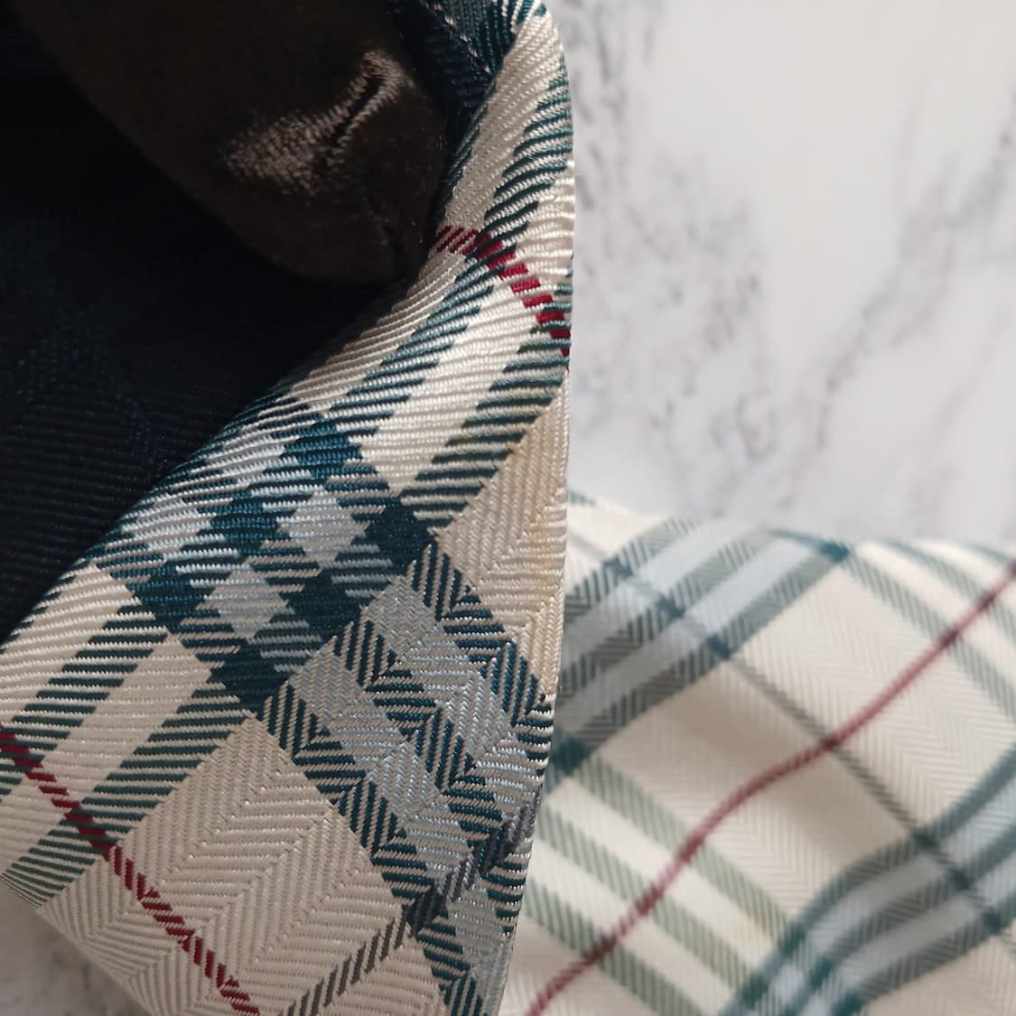 버버리 실크 베이지 체크 패턴 넥타이 8.5cm A등급 E890 상품이미지10